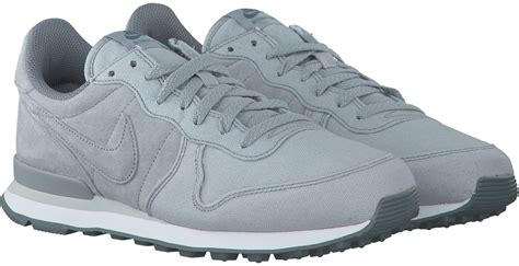 graue nike schuhe herren|Nike Factory Stores.